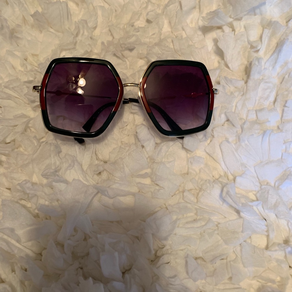 Sun glasses
